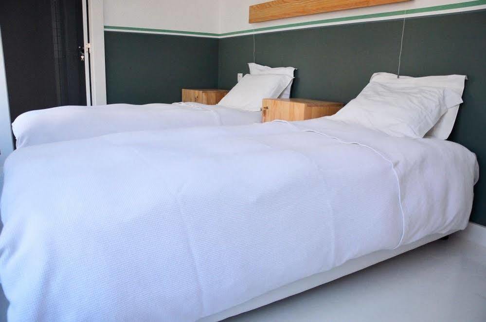 Hostel 4U Lisbon Bagian luar foto