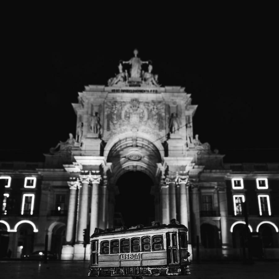 Hostel 4U Lisbon Bagian luar foto