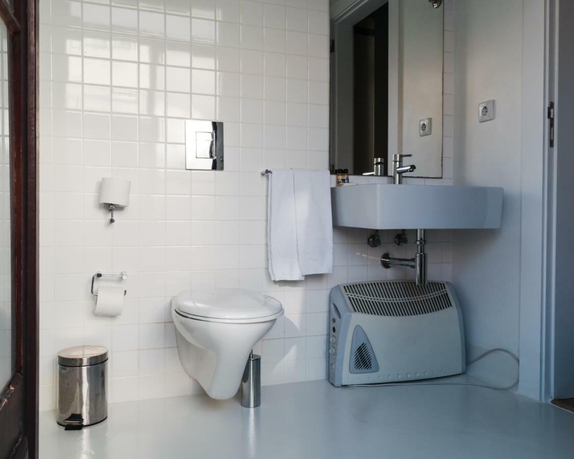 Hostel 4U Lisbon Bagian luar foto